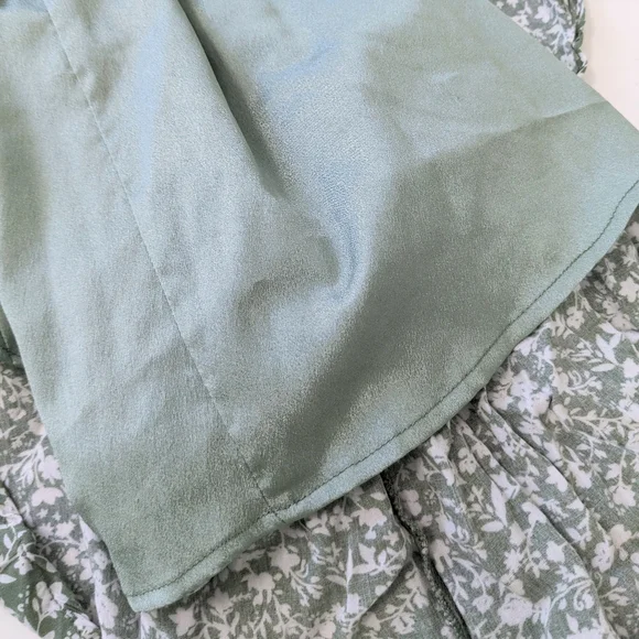 Green Floral Fashion on Earth Wrap Midi Skirt